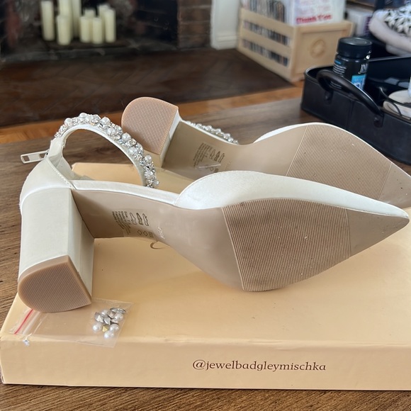 Badgley Mischa Heels - Picture 4 of 4